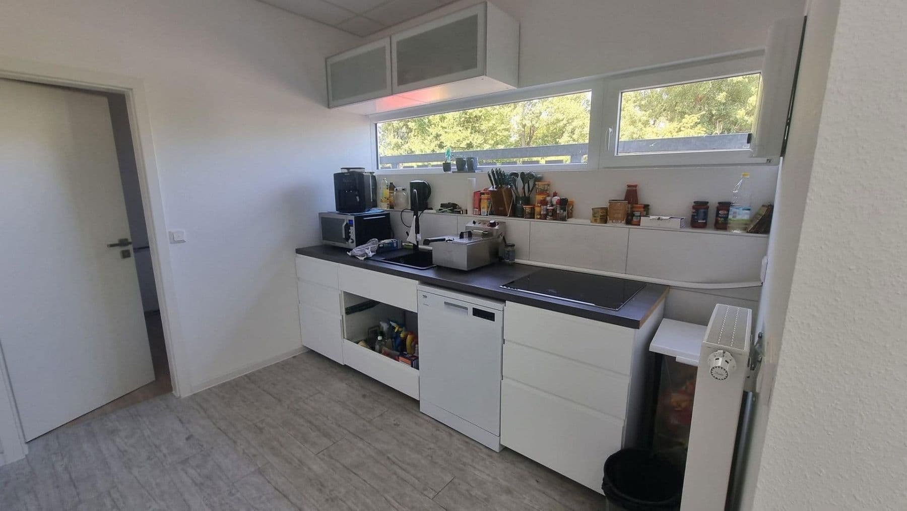 non-residential property for sale, 2,800 m², Bauhofstr. 24, Lampertheim, Hesse non-residential property for sale, 2,800 m², Bauhofstr. 24, Lampertheim, Hesse