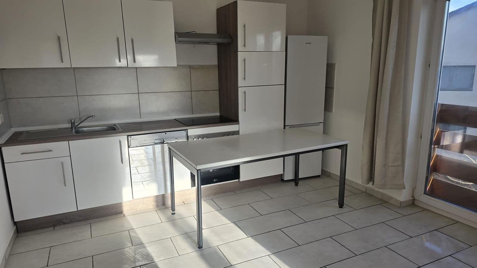 house to rent, 175 m², Bahnhof Strasse 25, Dingolfing, Bavaria house to rent, 175 m², Bahnhof Strasse 25, Dingolfing, Bavaria