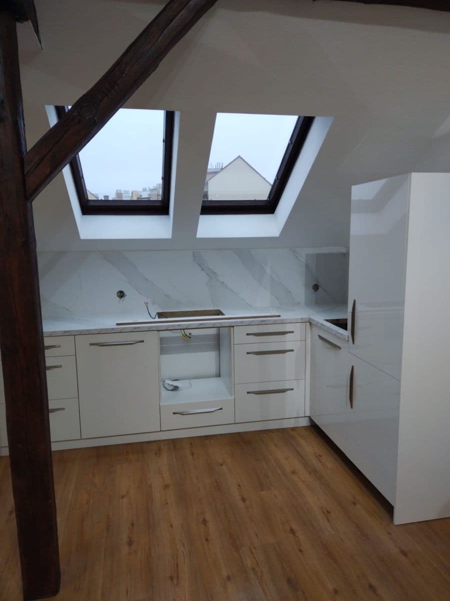 2 bedroom with open-plan kitchen flat to rent, 86 m², Na Hrázi, Prague, Prague 2 bedroom with open-plan kitchen flat to rent, 86 m², Na Hrázi, Prague, Prague