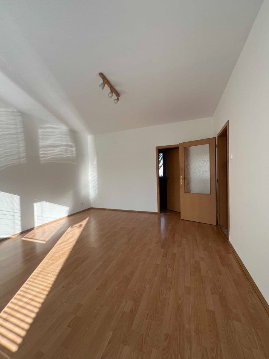 3 bedroom flat for sale, 67 m², Centrum II., Dubnica nad Váhom, Trenčiansky Region 3 bedroom flat for sale, 67 m², Centrum II., Dubnica nad Váhom, Trenčiansky Region