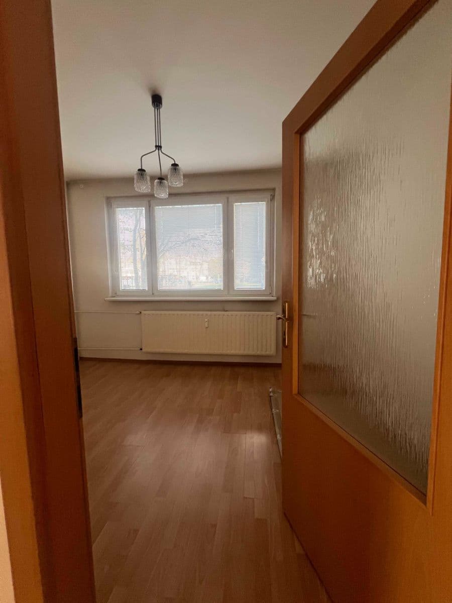 3 bedroom flat for sale, 67 m², Centrum II., Dubnica nad Váhom, Trenčiansky Region 3 bedroom flat for sale, 67 m², Centrum II., Dubnica nad Váhom, Trenčiansky Region