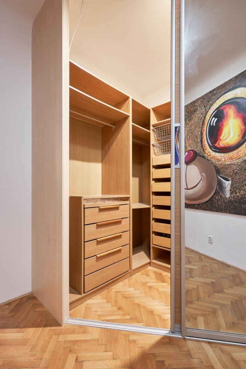 2 bedroom with open-plan kitchen flat to rent, 81 m², Poděbradova, Brno, Jihomoravský Region 2 bedroom with open-plan kitchen flat to rent, 81 m², Poděbradova, Brno, Jihomoravský Region