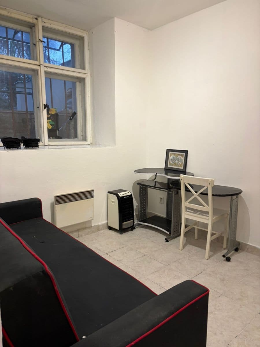 3 bedroom flat to rent, 80 m², Černická, Prague, Prague 3 bedroom flat to rent, 80 m², Černická, Prague, Prague