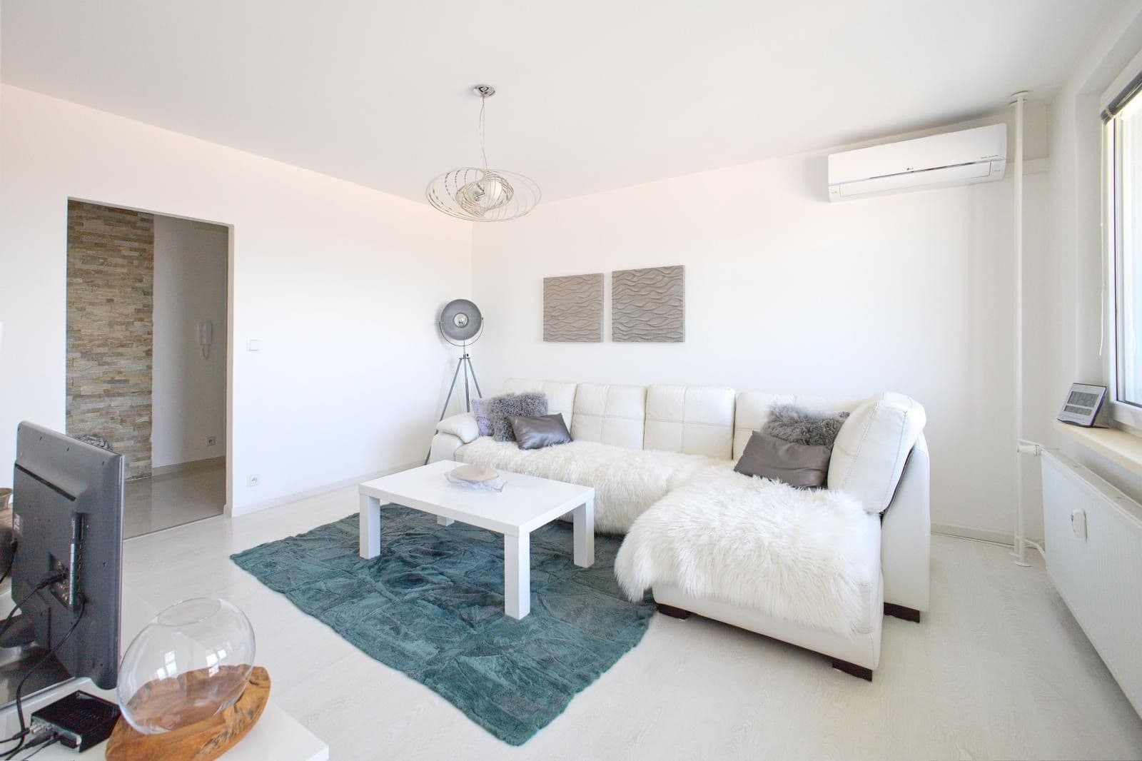 3 bedroom flat for sale, 69 m², Česká, Zlín, Zlínský Region 3 bedroom flat for sale, 69 m², Česká, Zlín, Zlínský Region