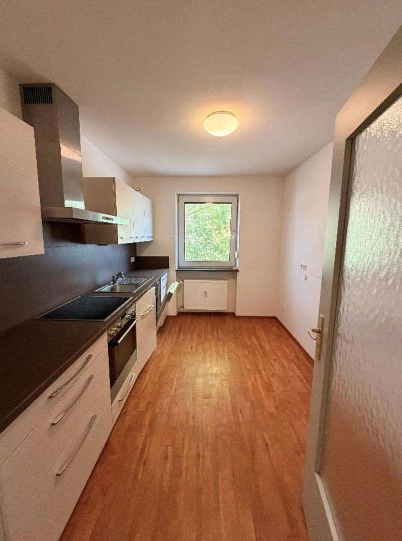 house for sale, 1,109 m², Herzogenaurach, Bavaria house for sale, 1,109 m², Herzogenaurach, Bavaria