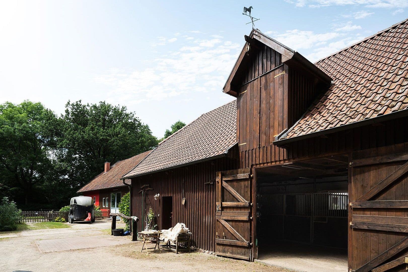 house for sale, 500 m², Lauenbrücker Straße 5, Schneverdingen, Lower Saxony house for sale, 500 m², Lauenbrücker Straße 5, Schneverdingen, Lower Saxony