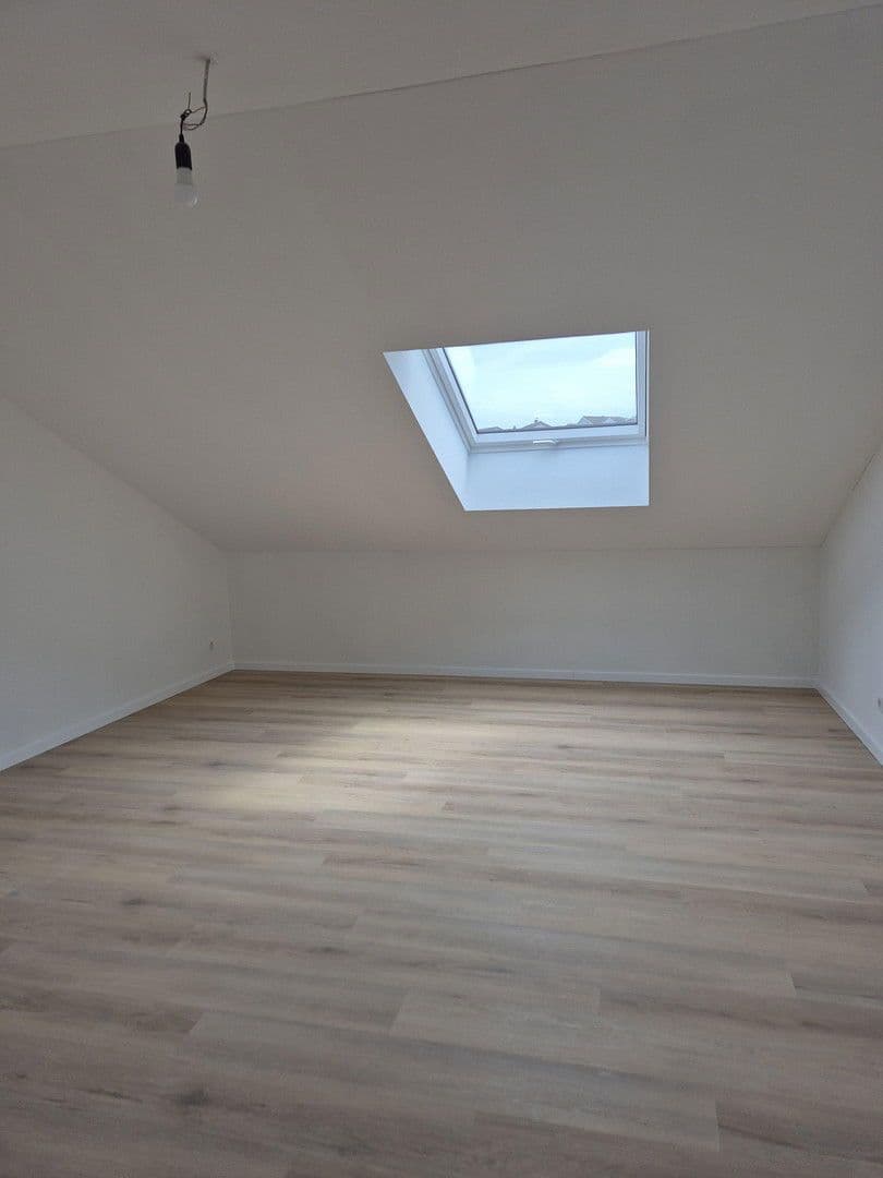 2 bedroom flat to rent, 76 m², Niefern-Öschelbronn, Baden-Württemberg 2 bedroom flat to rent, 76 m², Niefern-Öschelbronn, Baden-Württemberg