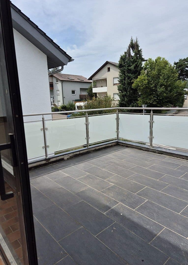 2 bedroom flat to rent, 97 m², Niefern-Öschelbronn, Baden-Württemberg 2 bedroom flat to rent, 97 m², Niefern-Öschelbronn, Baden-Württemberg