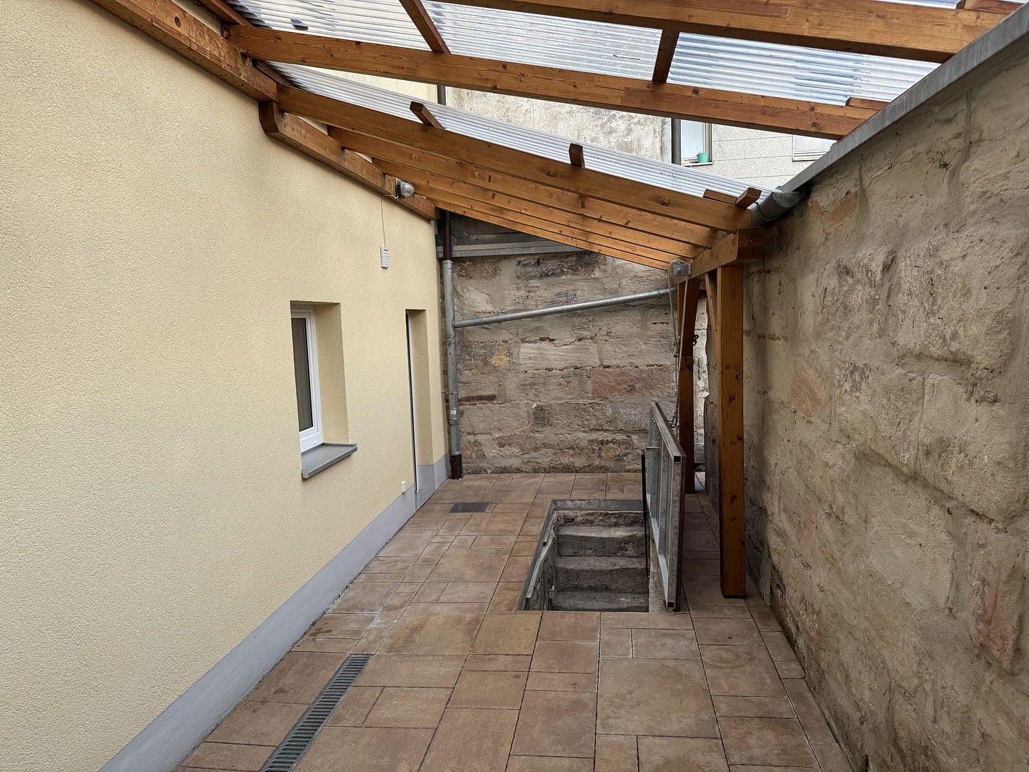 house to rent, 102 m², Kuttlerstr. 15, Erlangen, Bavaria house to rent, 102 m², Kuttlerstr. 15, Erlangen, Bavaria