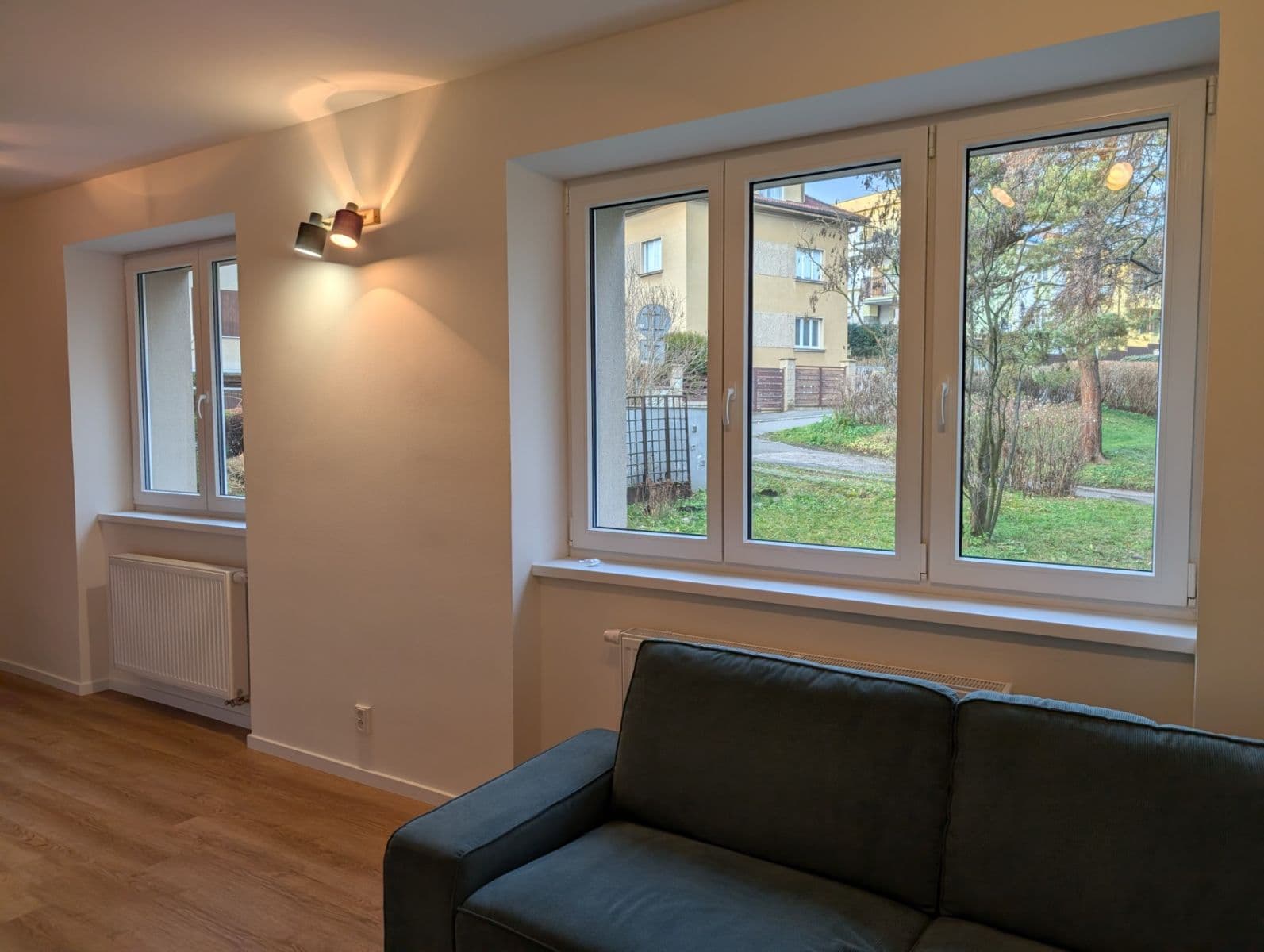 2 bedroom with open-plan kitchen flat to rent, 76 m², Rosečská, Prague, Prague 2 bedroom with open-plan kitchen flat to rent, 76 m², Rosečská, Prague, Prague