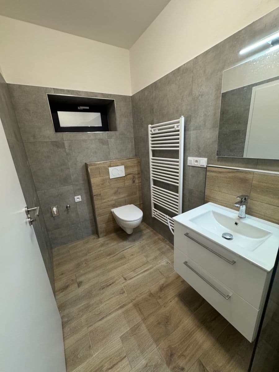 2 bedroom with open-plan kitchen flat for sale, 70 m², Netušilova, Brno, Jihomoravský Region 2 bedroom with open-plan kitchen flat for sale, 70 m², Netušilova, Brno, Jihomoravský Region