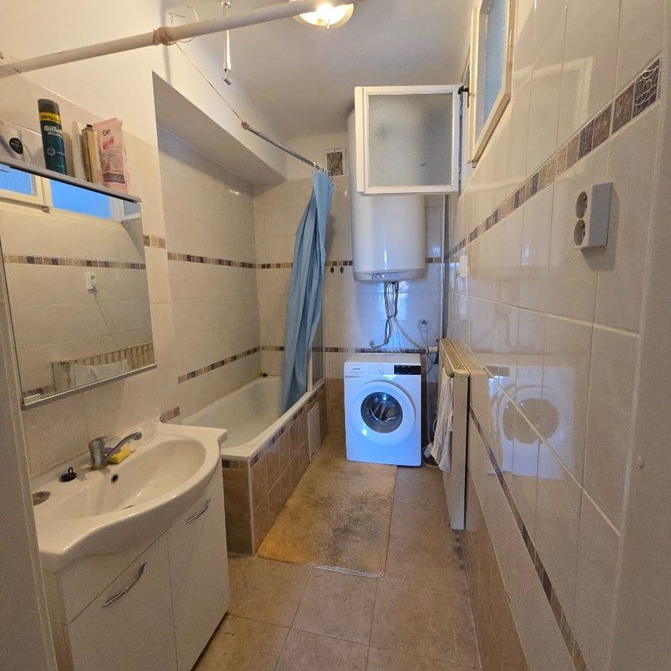 3 bedroom flat to rent, 100 m², Vážného, Brno, Jihomoravský Region 3 bedroom flat to rent, 100 m², Vážného, Brno, Jihomoravský Region