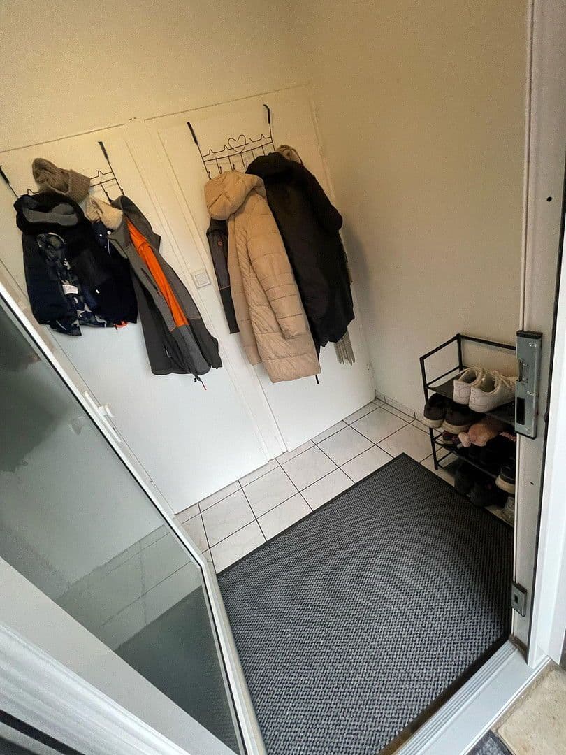 5 bedroom flat to rent, 88 m², Hardter Straße 152-154, Viersen, North Rhine-Westphalia 5 bedroom flat to rent, 88 m², Hardter Straße 152-154, Viersen, North Rhine-Westphalia