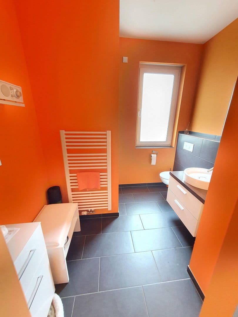 3 bedroom with open-plan kitchen flat to rent, 142 m², Frankfurt am Main, Hesse 3 bedroom with open-plan kitchen flat to rent, 142 m², Frankfurt am Main, Hesse