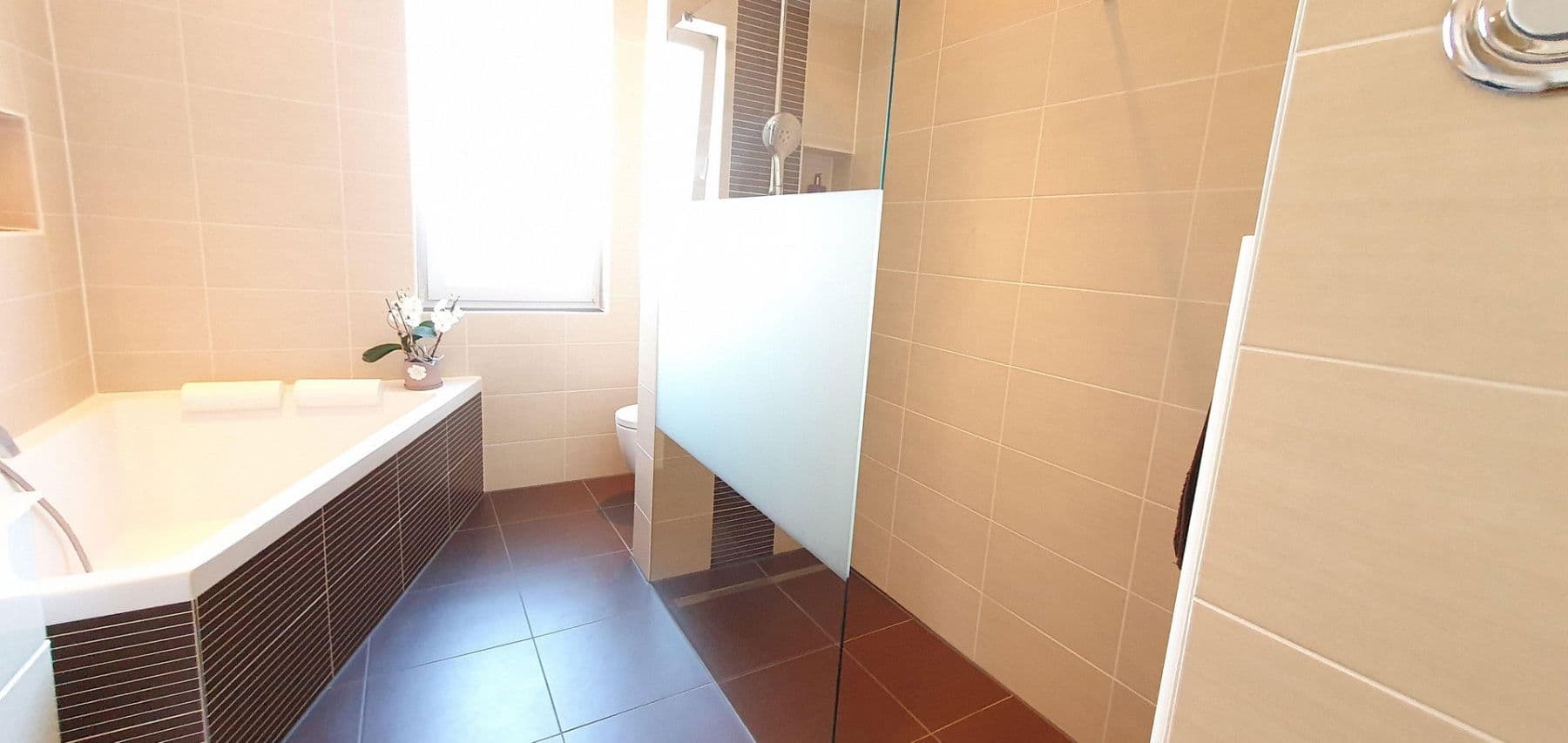 3 bedroom with open-plan kitchen flat to rent, 142 m², Frankfurt am Main, Hesse 3 bedroom with open-plan kitchen flat to rent, 142 m², Frankfurt am Main, Hesse