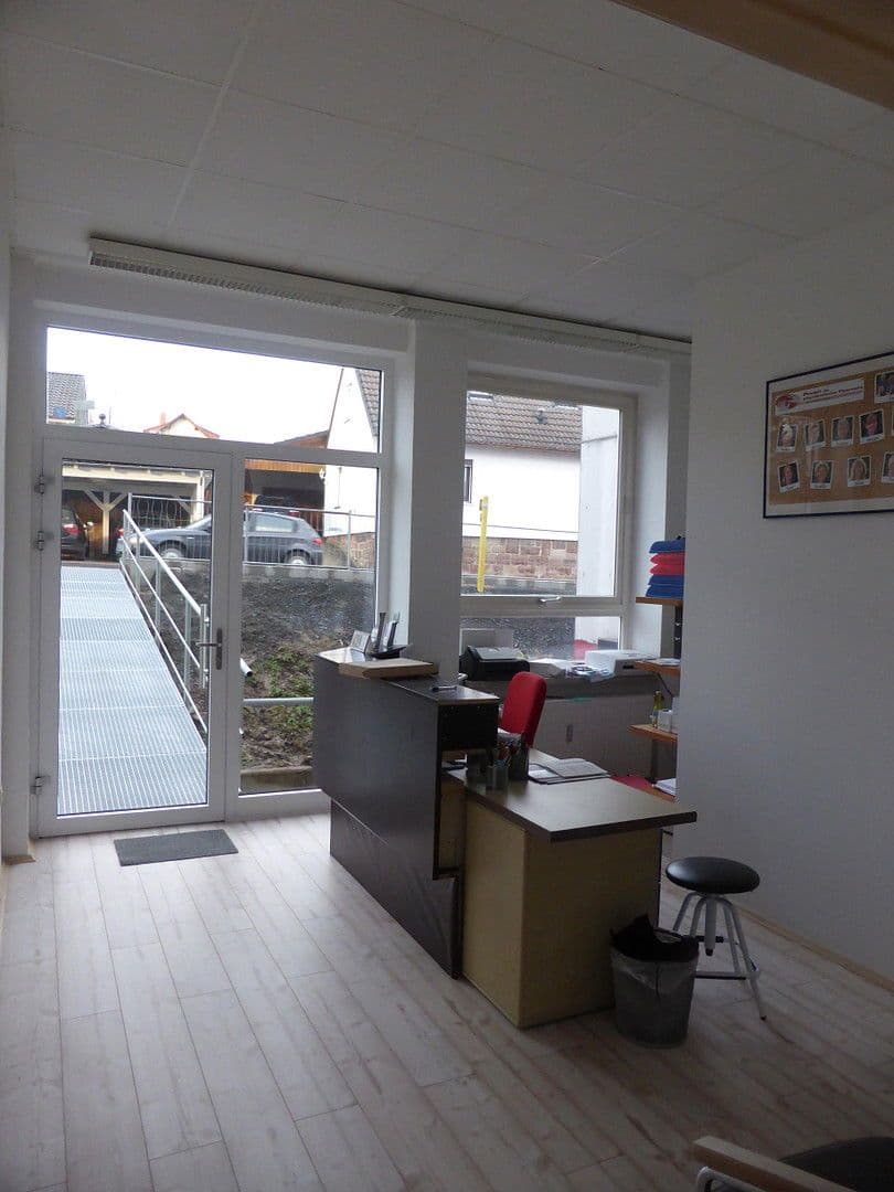 house for sale, 1,955 m², Uslar, Lower Saxony house for sale, 1,955 m², Uslar, Lower Saxony