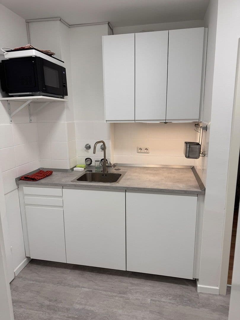 flat to rent, 17 m², Ludwig-Thoma-Straße 27, Regensburg, Bavaria flat to rent, 17 m², Ludwig-Thoma-Straße 27, Regensburg, Bavaria