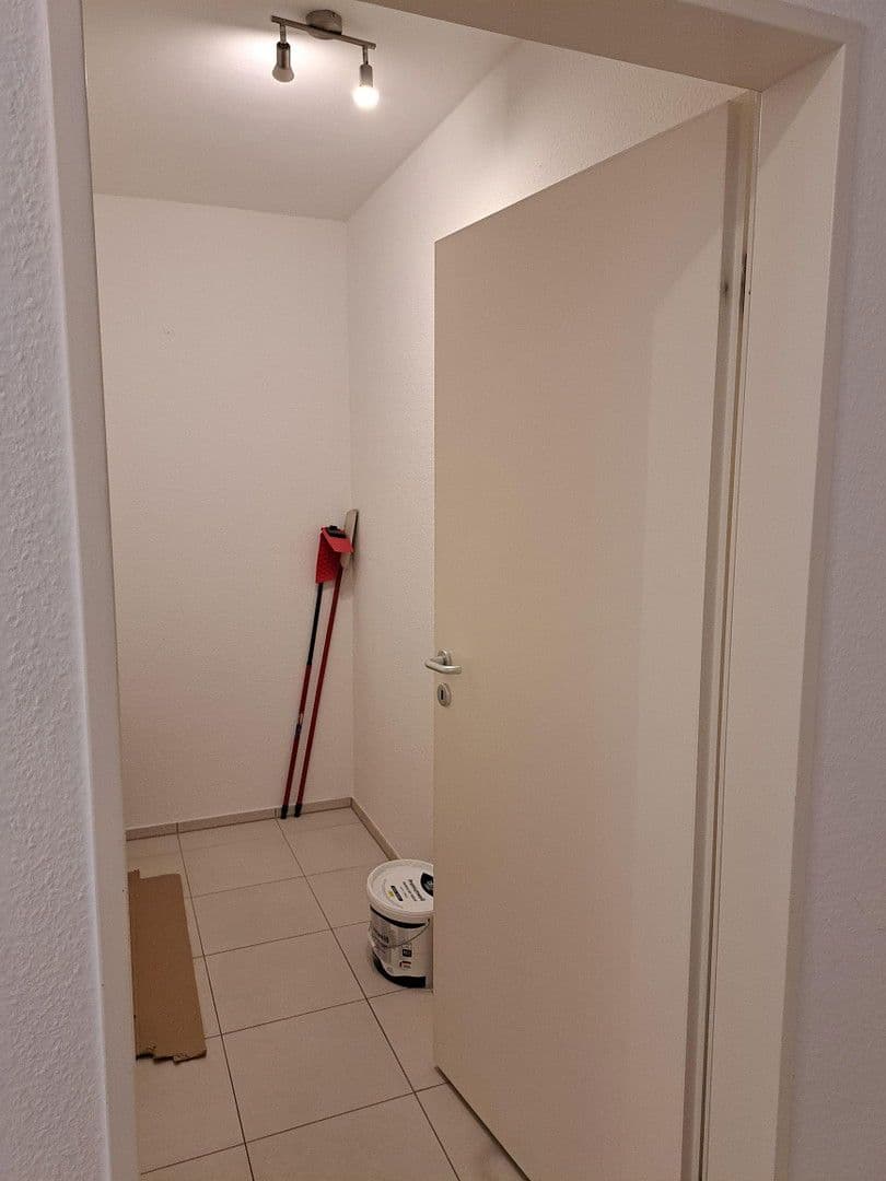 3 bedroom flat to rent, 107 m², Hausacker 10, Rösrath, North Rhine-Westphalia 3 bedroom flat to rent, 107 m², Hausacker 10, Rösrath, North Rhine-Westphalia