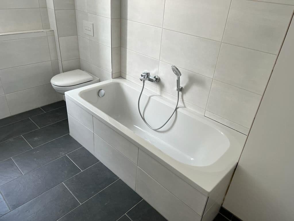 3 bedroom with open-plan kitchen flat to rent, 97 m², Zum Lindenhof 18, Limbach-Oberfrohna, Saxony 3 bedroom with open-plan kitchen flat to rent, 97 m², Zum Lindenhof 18, Limbach-Oberfrohna, Saxony