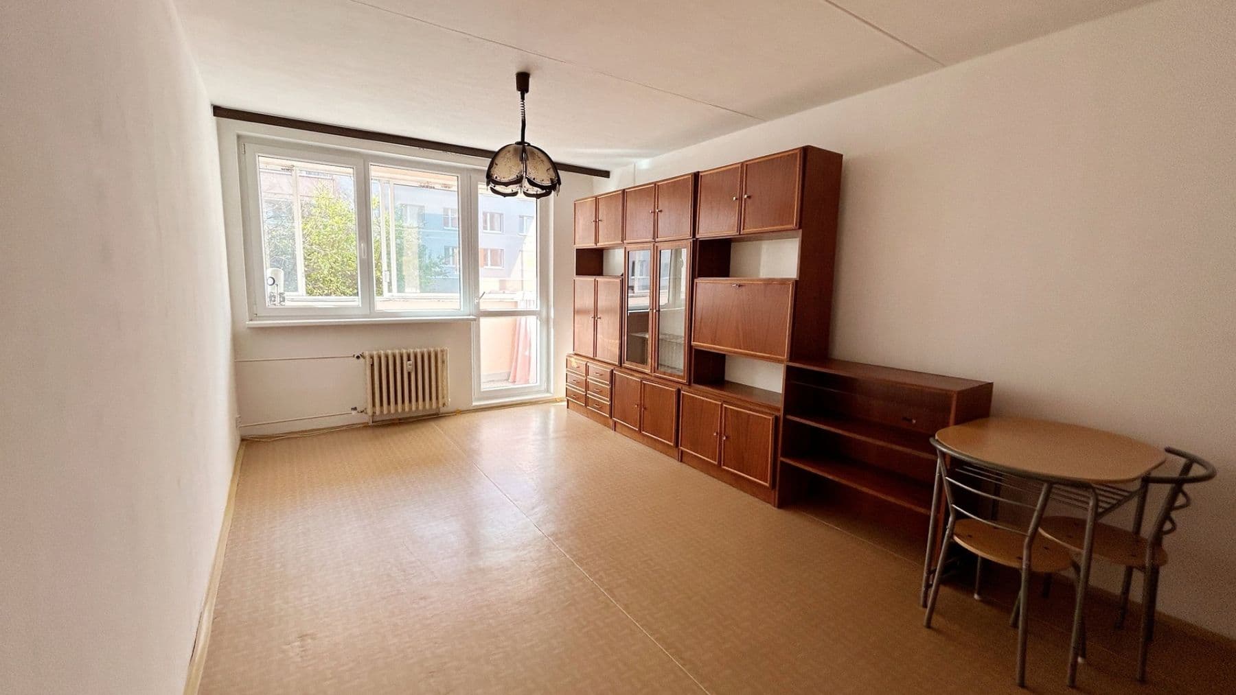 1 bedroom with open-plan kitchen flat to rent, 49 m², Poděbradova, Kladno, Středočeský Region 1 bedroom with open-plan kitchen flat to rent, 49 m², Poděbradova, Kladno, Středočeský Region