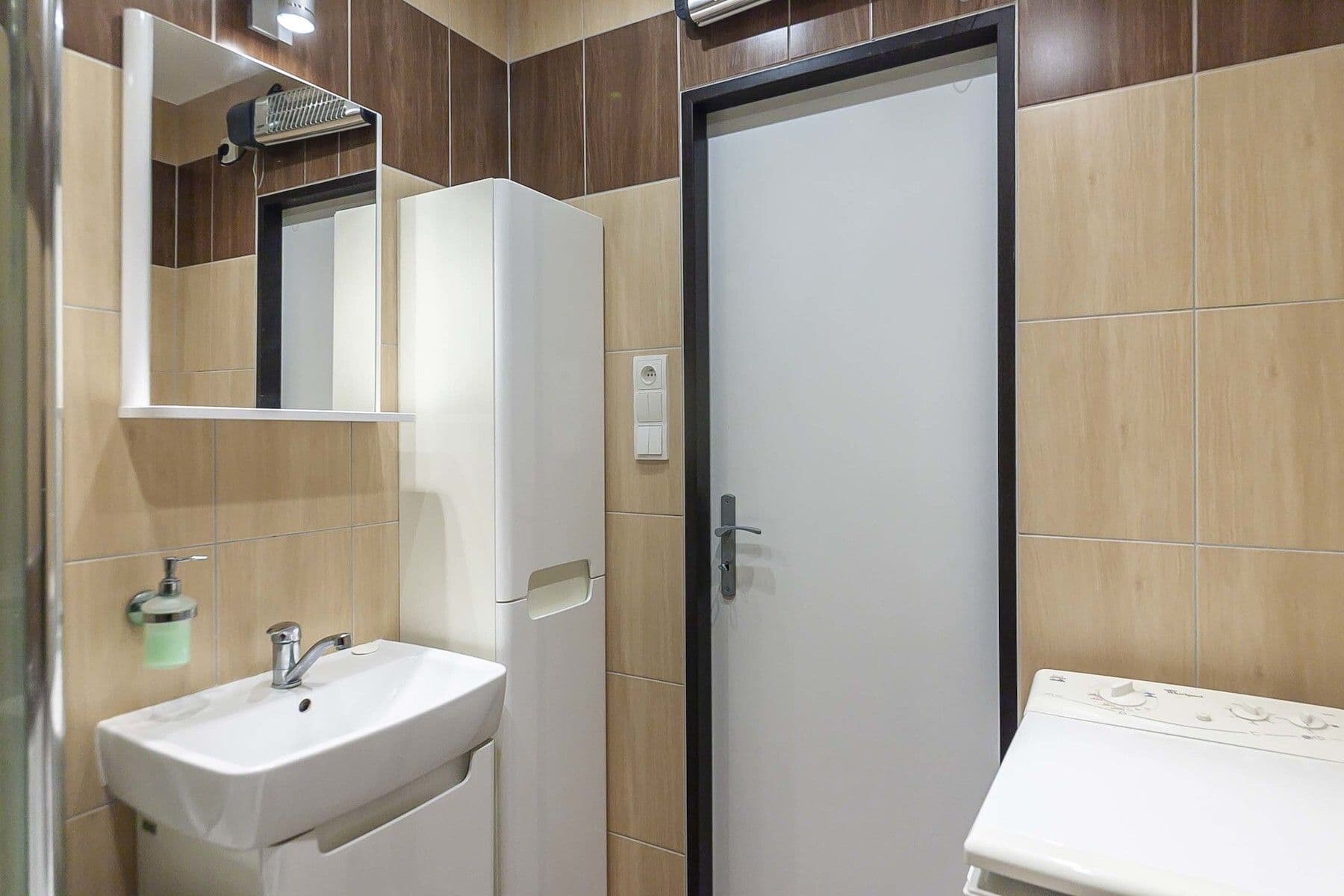 3 bedroom flat for sale, 64 m², Kunínova, Prague, Prague 3 bedroom flat for sale, 64 m², Kunínova, Prague, Prague