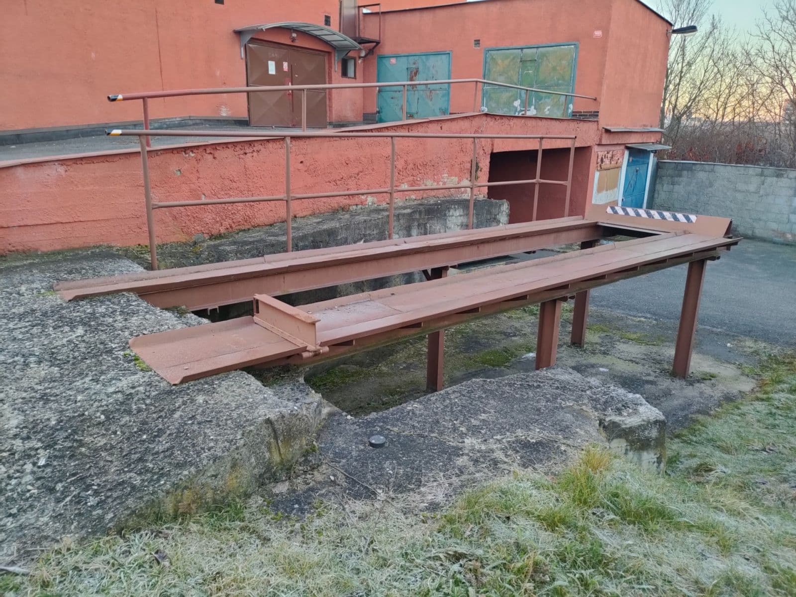 garage to rent, 16 m², Bellevue, Kladno, Středočeský Region garage to rent, 16 m², Bellevue, Kladno, Středočeský Region