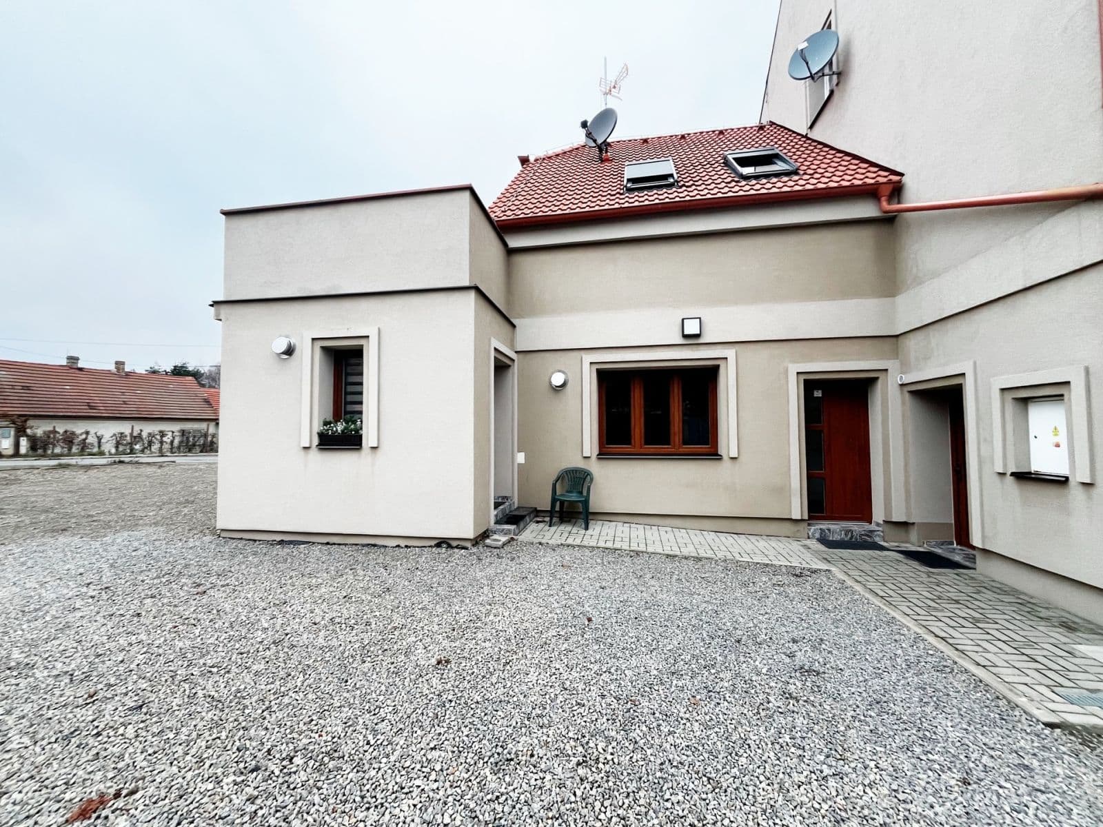 Studio flat to rent, 27 m², Družstevní, Chýně, Středočeský Region Studio flat to rent, 27 m², Družstevní, Chýně, Středočeský Region