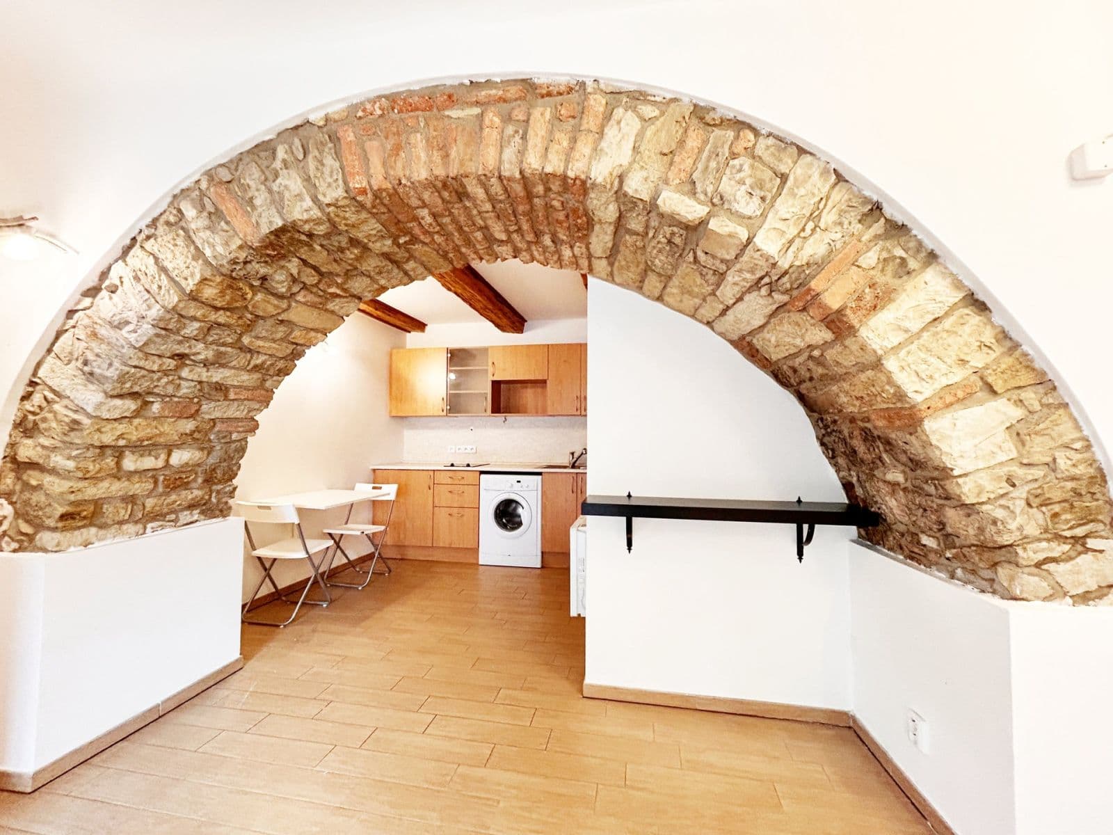 Studio flat to rent, 27 m², Družstevní, Chýně, Středočeský Region Studio flat to rent, 27 m², Družstevní, Chýně, Středočeský Region