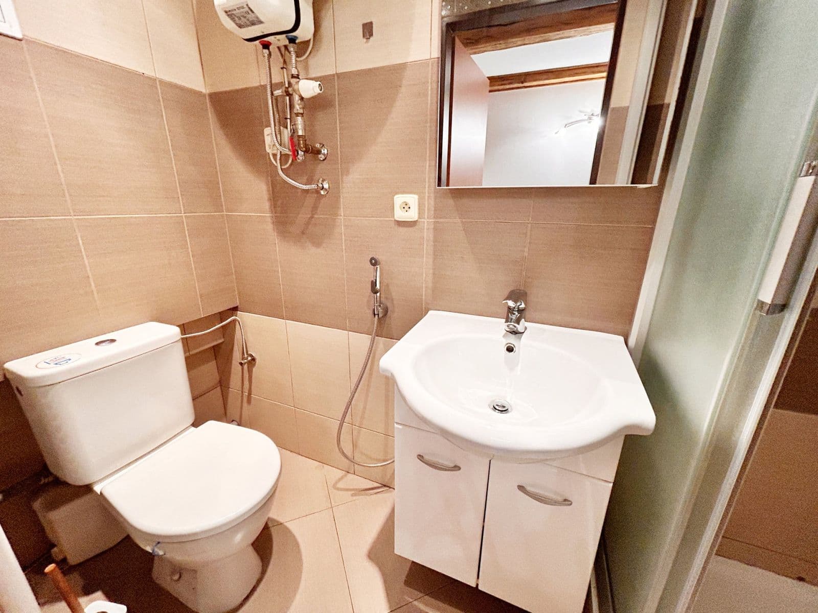 Studio flat to rent, 27 m², Družstevní, Chýně, Středočeský Region Studio flat to rent, 27 m², Družstevní, Chýně, Středočeský Region