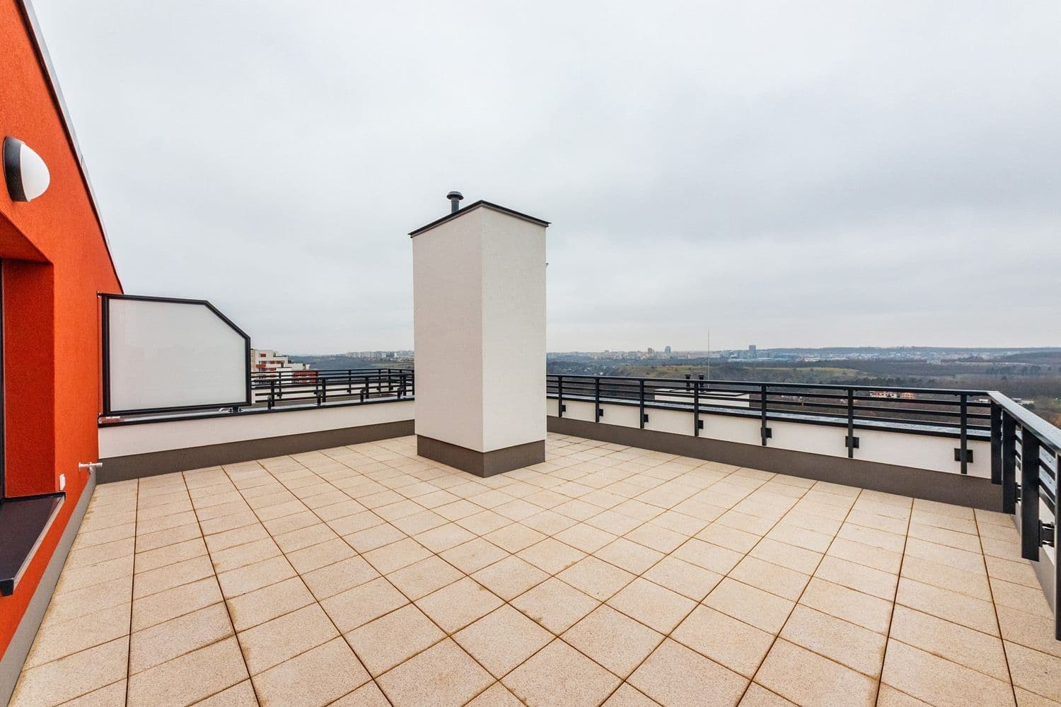 2 bedroom with open-plan kitchen flat to rent, 63 m², Miloše Havla, Prague, Prague 2 bedroom with open-plan kitchen flat to rent, 63 m², Miloše Havla, Prague, Prague