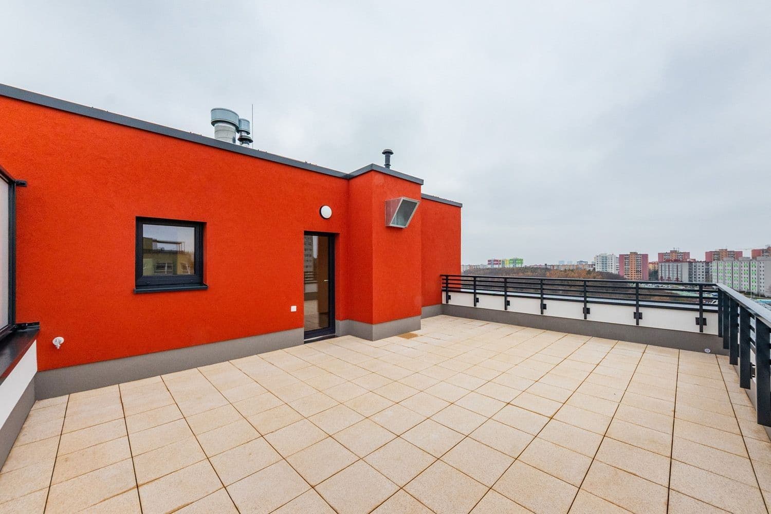 1 bedroom with open-plan kitchen flat to rent, 47 m², Miloše Havla, Prague, Prague 1 bedroom with open-plan kitchen flat to rent, 47 m², Miloše Havla, Prague, Prague