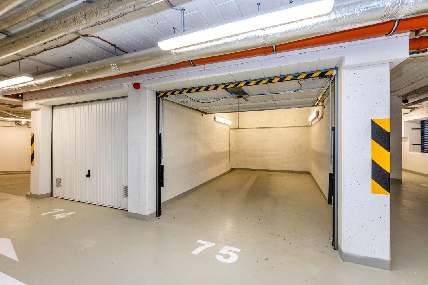 1 bedroom with open-plan kitchen flat to rent, 47 m², Miloše Havla, Prague, Prague 1 bedroom with open-plan kitchen flat to rent, 47 m², Miloše Havla, Prague, Prague