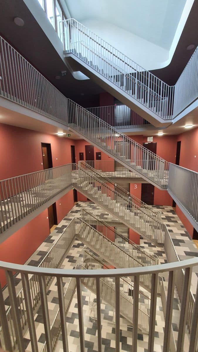 1 bedroom with open-plan kitchen flat to rent, 71 m², Vrátnická, Prague, Prague 1 bedroom with open-plan kitchen flat to rent, 71 m², Vrátnická, Prague, Prague