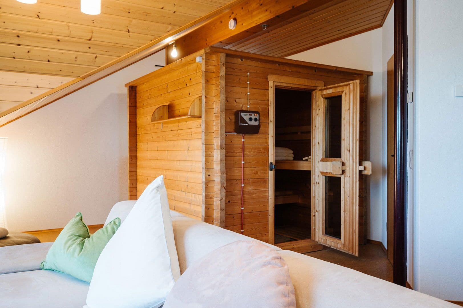 house for sale, 240 m², Wingertsweg 4, Roßdorf, Hesse house for sale, 240 m², Wingertsweg 4, Roßdorf, Hesse