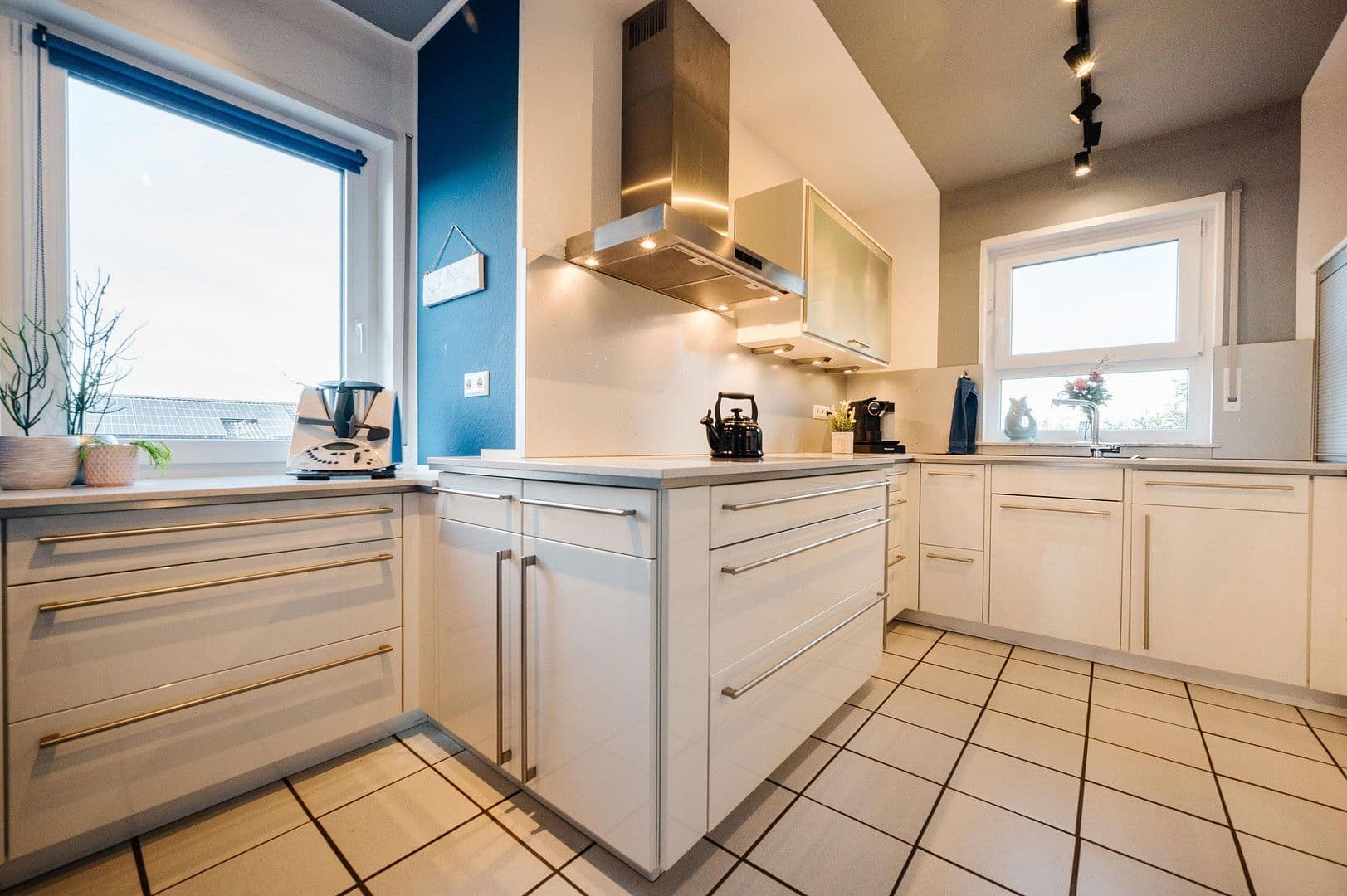 house for sale, 240 m², Wingertsweg 4, Roßdorf, Hesse house for sale, 240 m², Wingertsweg 4, Roßdorf, Hesse