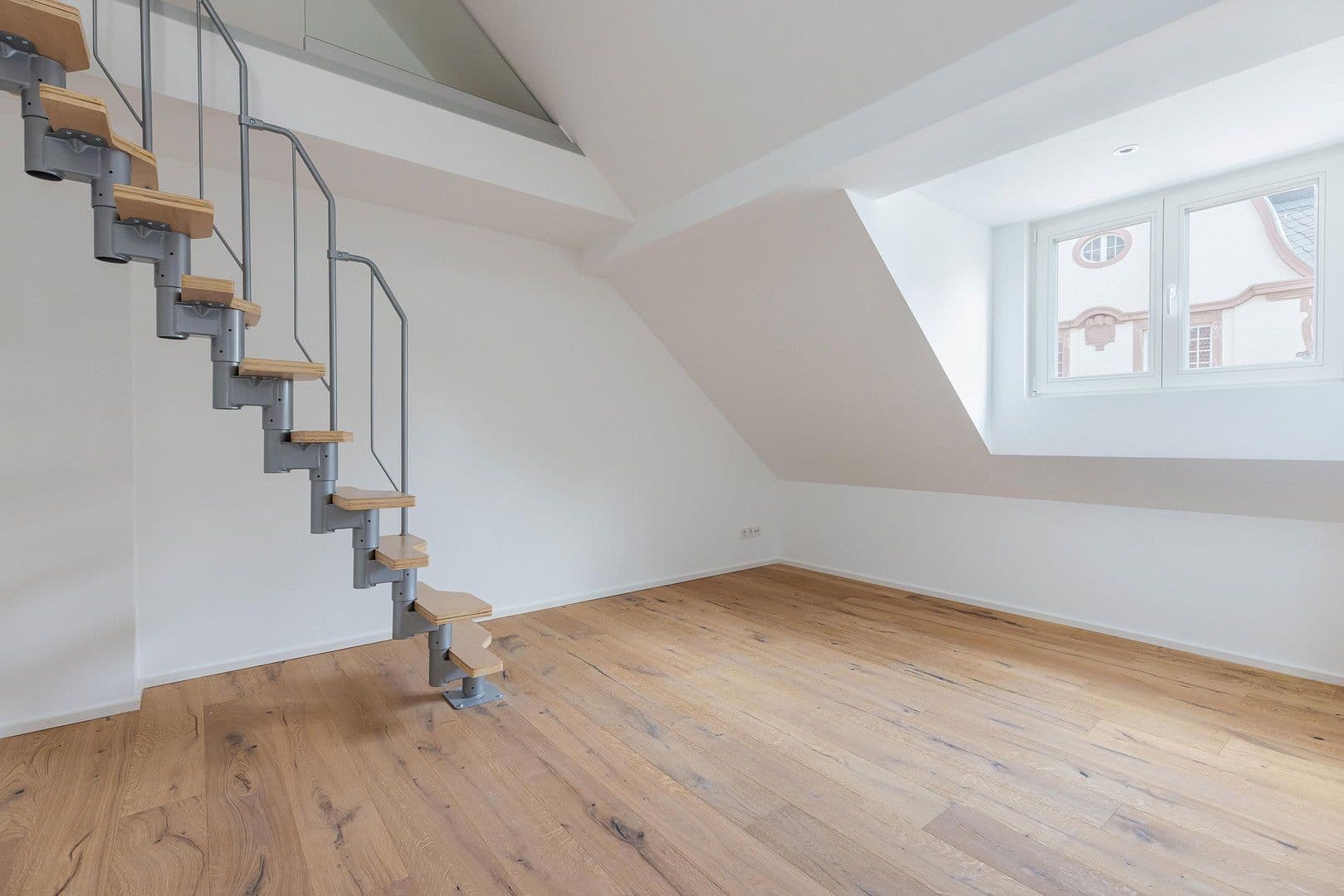 5 bedroom flat for sale, 170 m², Krafftstraße 1, Offenbach, Hesse 5 bedroom flat for sale, 170 m², Krafftstraße 1, Offenbach, Hesse