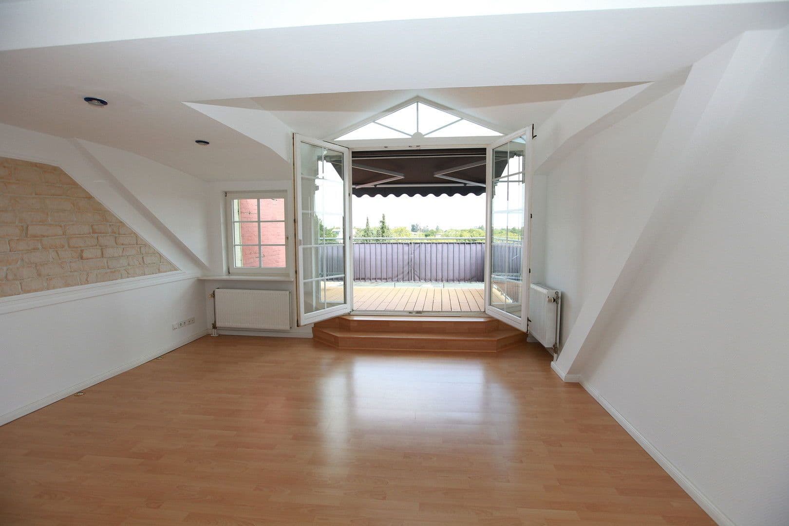 2 bedroom with open-plan kitchen flat for sale, 106 m², Berlin, Berlin 2 bedroom with open-plan kitchen flat for sale, 106 m², Berlin, Berlin