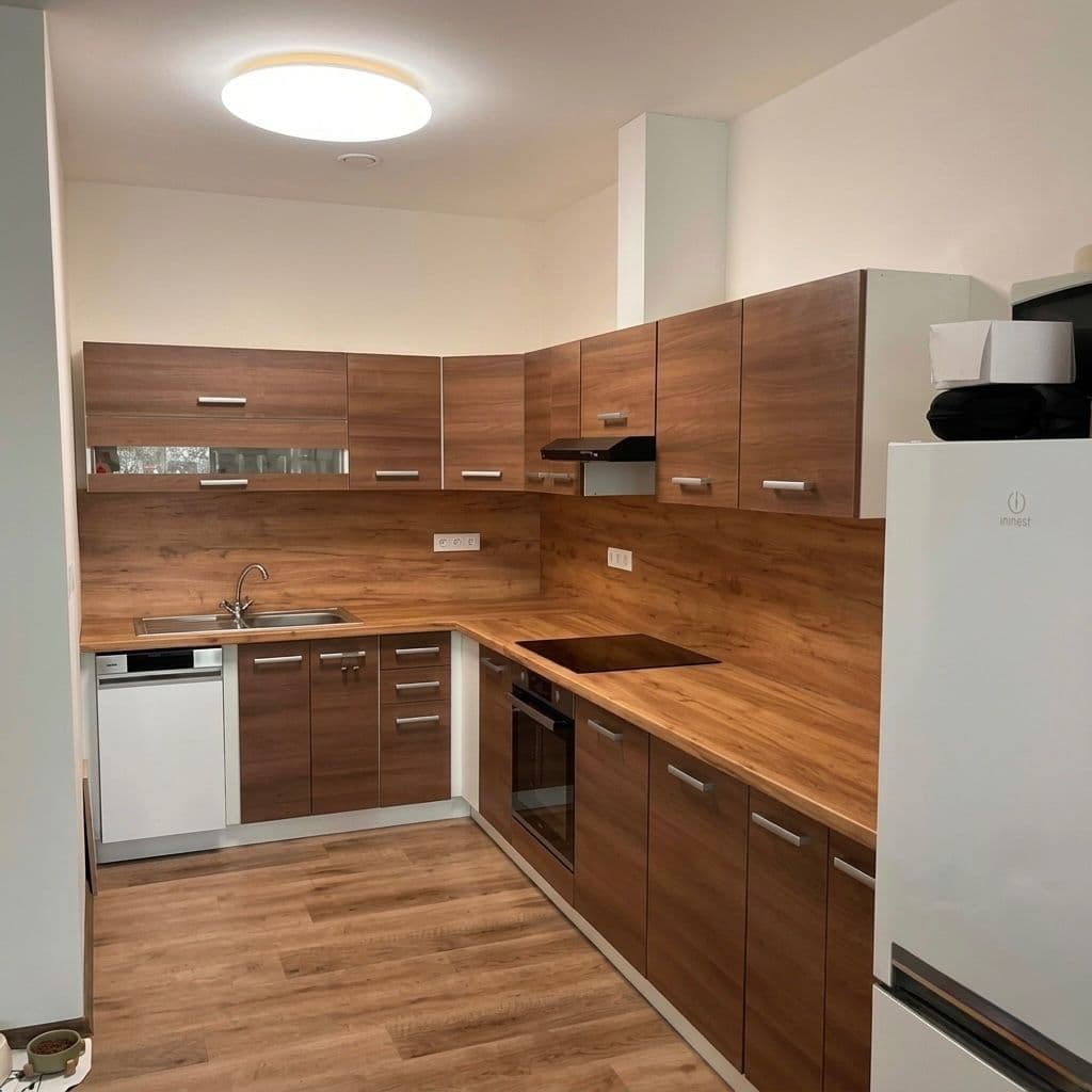 1 bedroom with open-plan kitchen flat to rent, 70 m², Okružní, Jihlava, Vysočina Region 1 bedroom with open-plan kitchen flat to rent, 70 m², Okružní, Jihlava, Vysočina Region