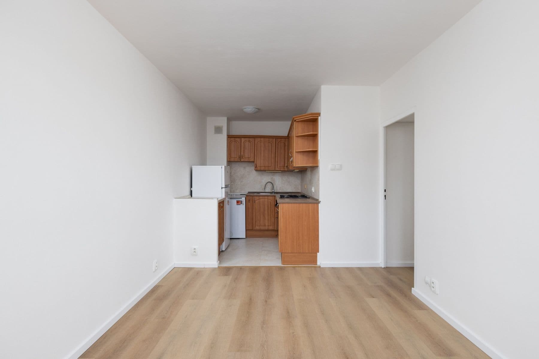 1 bedroom with open-plan kitchen flat to rent, 40 m², Golfová, Prague, Prague 1 bedroom with open-plan kitchen flat to rent, 40 m², Golfová, Prague, Prague