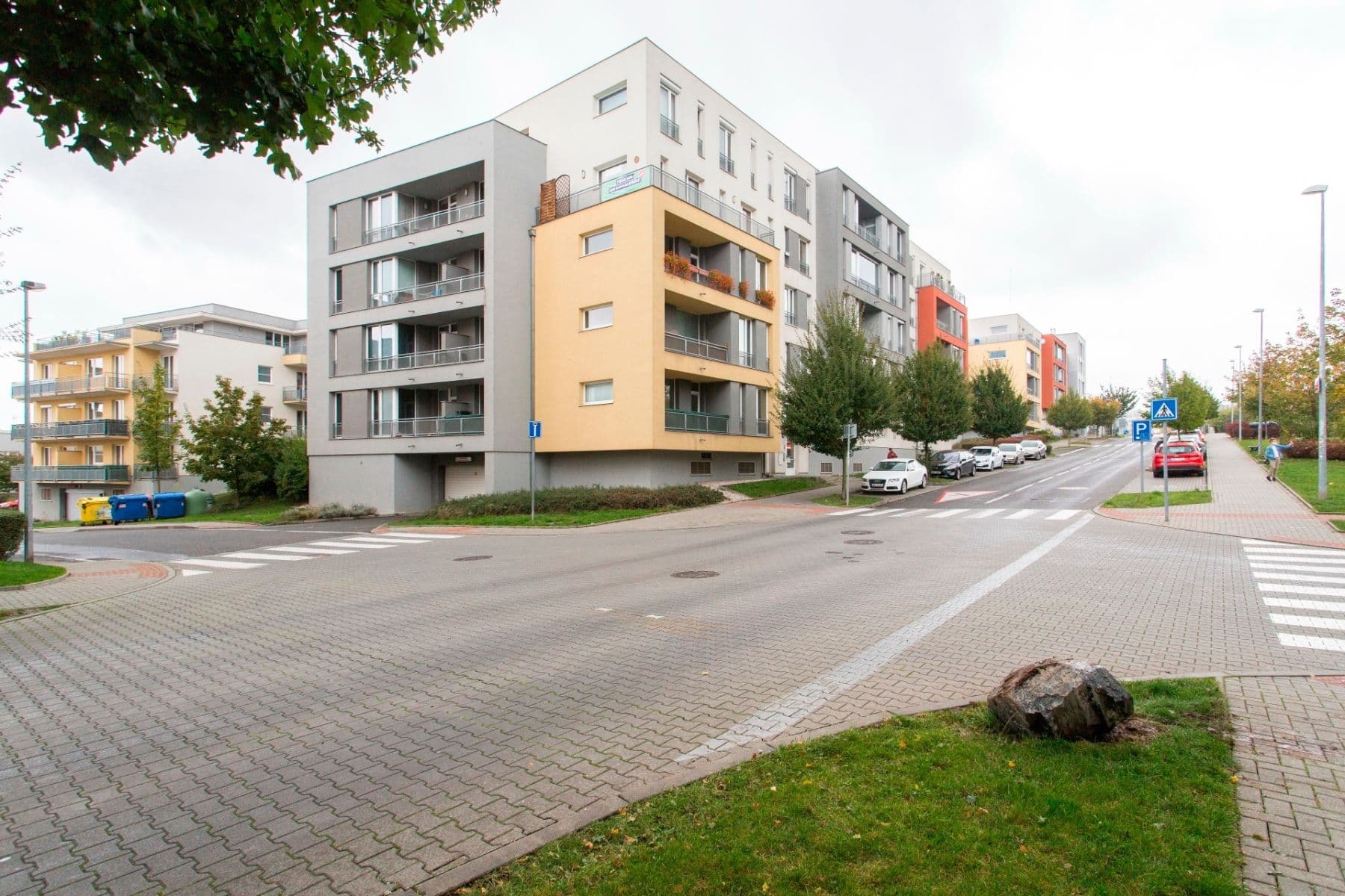 1 bedroom with open-plan kitchen flat to rent, 39 m², Raichlova, Prague, Prague 1 bedroom with open-plan kitchen flat to rent, 39 m², Raichlova, Prague, Prague