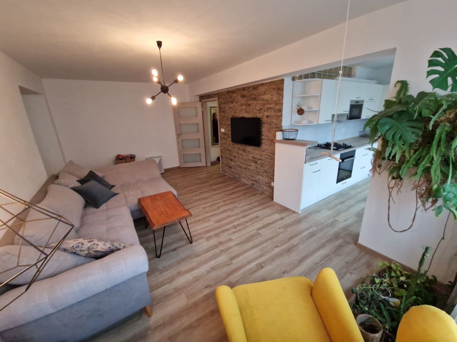 4 bedroom flat to rent, 82 m², Havlíčkova, Mladá Boleslav, Středočeský Region 4 bedroom flat to rent, 82 m², Havlíčkova, Mladá Boleslav, Středočeský Region