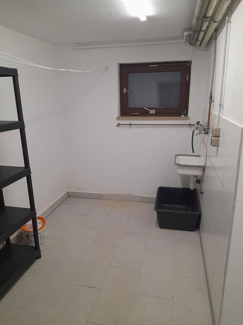 1 bedroom with open-plan kitchen flat to rent, 70 m², Obermichelbach, Bavaria 1 bedroom with open-plan kitchen flat to rent, 70 m², Obermichelbach, Bavaria