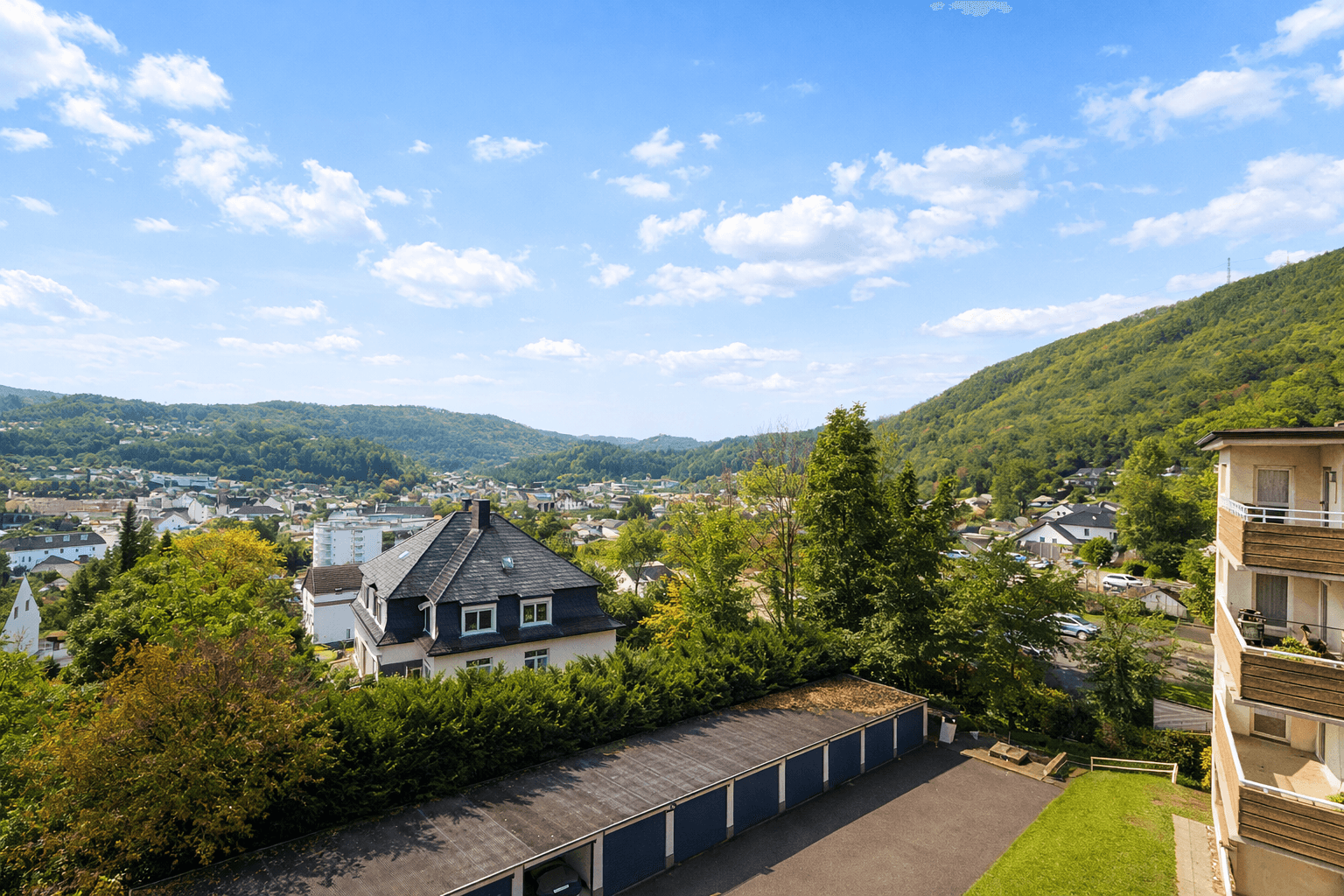 2 bedroom with open-plan kitchen flat to rent, 98 m², Gartenstraße 13, Werdohl, North Rhine-Westphalia 2 bedroom with open-plan kitchen flat to rent, 98 m², Gartenstraße 13, Werdohl, North Rhine-Westphalia