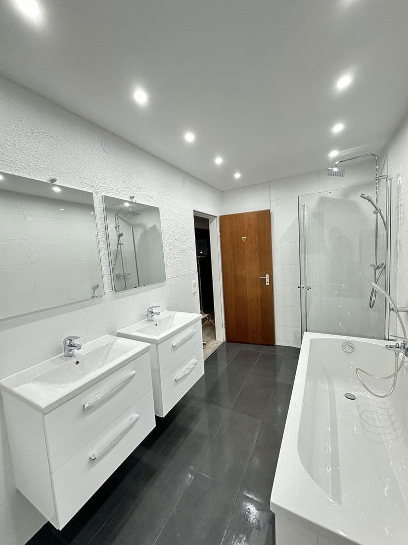 2 bedroom with open-plan kitchen flat to rent, 86 m², Altensteig, Baden-Württemberg 2 bedroom with open-plan kitchen flat to rent, 86 m², Altensteig, Baden-Württemberg