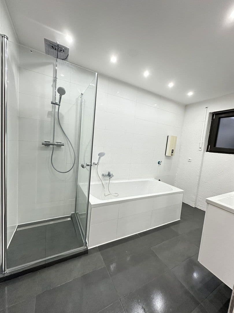 2 bedroom with open-plan kitchen flat to rent, 86 m², Altensteig, Baden-Württemberg 2 bedroom with open-plan kitchen flat to rent, 86 m², Altensteig, Baden-Württemberg