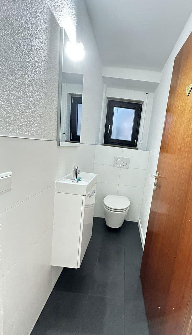 2 bedroom with open-plan kitchen flat to rent, 86 m², Altensteig, Baden-Württemberg 2 bedroom with open-plan kitchen flat to rent, 86 m², Altensteig, Baden-Württemberg