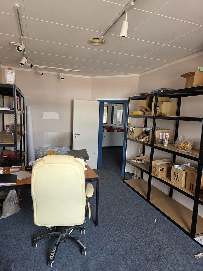 office to rent, 2,700 m², Spenglerstr. 8, Lübeck, Schleswig-Holstein office to rent, 2,700 m², Spenglerstr. 8, Lübeck, Schleswig-Holstein