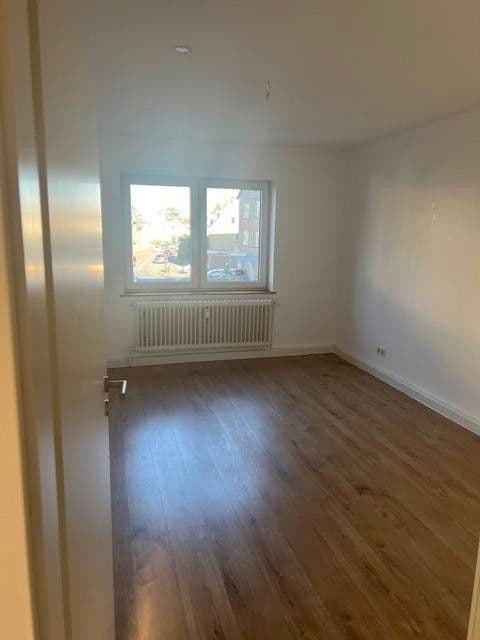 3 bedroom flat to rent, 66 m², Köln, North Rhine-Westphalia 3 bedroom flat to rent, 66 m², Köln, North Rhine-Westphalia