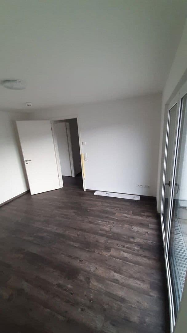 3 bedroom flat to rent, 101 m², Sersheim, Baden-Württemberg 3 bedroom flat to rent, 101 m², Sersheim, Baden-Württemberg