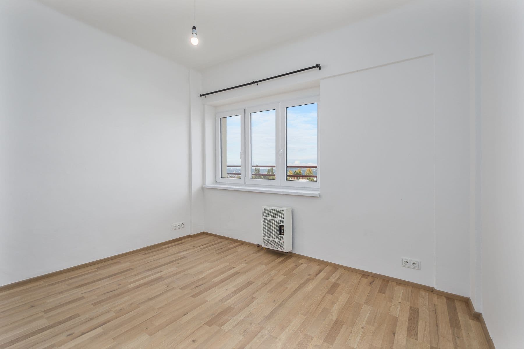 1 bedroom with open-plan kitchen flat to rent, 43 m², Hartigova, Prague, Prague 1 bedroom with open-plan kitchen flat to rent, 43 m², Hartigova, Prague, Prague